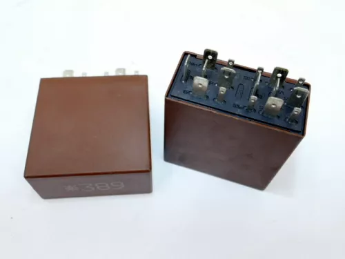 Audi A4 B5 A6 VW Passat 3B Relais Wisch Wasser 389 4B0955531C 4B0 955 531 C