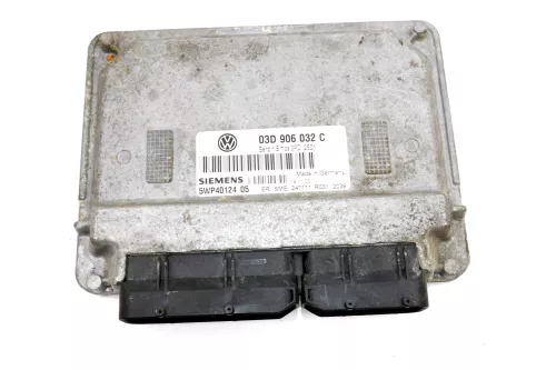 VW Polo 9N Steuergerät 1,2 40kw 03D906032C /T 54PS AWY Motor Motorsteuergerät