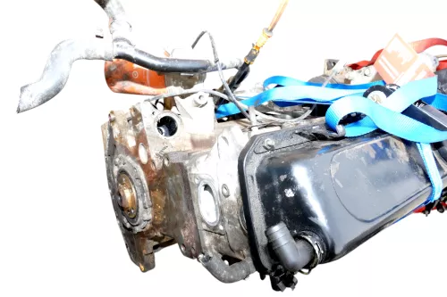 VW Passat 3B A4 B5 Motor ADP Block 185.000km 1,6 74kw 101PS (100669)