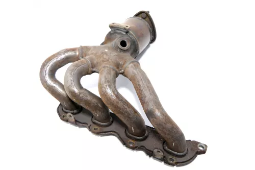 VW Polo 9N Golf 6 Krümmer Abgaskrümmer + Katalysator Kat 1,4 CGGA - 84.000km (100870)