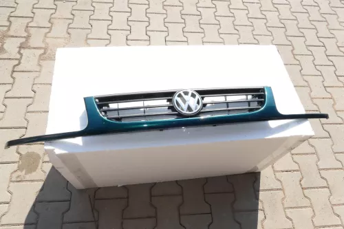 VW Polo 6N Kühlergrill Grillleiste grün LC6P vorne Leiste Grill VW Zeichen