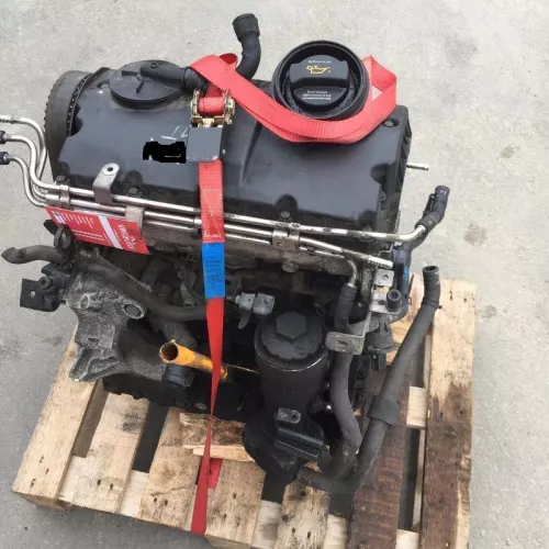 VW Touran Caddy Motor 1,9 TDI 77kw 105PS BKC / BRU 166 000km (Mit PD-Elementen) (101076)