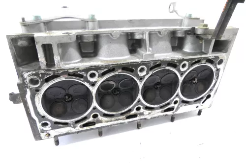 VW Golf 4 Lupo Zylinderkopf Kopf Ventile 1,4 16V 75PS AKQ bis Mite 1999 (101593)