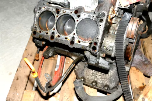 VW Passat 3B A4 Motorblock Block AMX 2,8 142kw 193PS Quattro V6 Motor (101609)