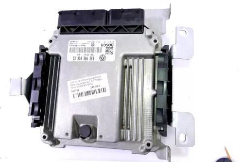 VW Touran Steuergerät Motor Motorsteuergerät 1,9 TDI BKC 77kw 03G906016CD