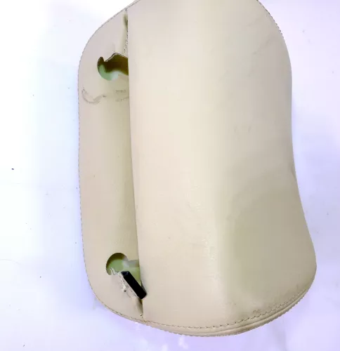 VW Eos nur der Bezug Hülle von Kopfstütze vorne links oder rechts in Leder Beige (101808)