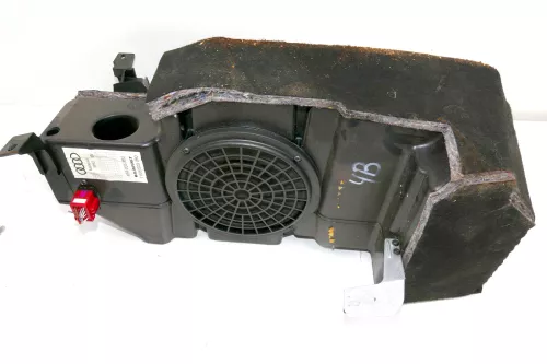 Audi A6 4B Avant Kombi Subwoofer 4B9035382 Lautsprecher Bassbox Blaupunkt