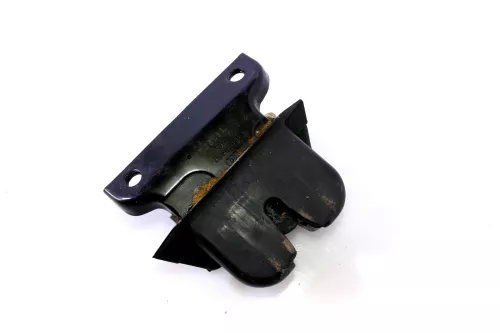 Audi A4 B5 Avant Heckschloß Schloß unten an Heckklappe 8D9827505E /F Fanghaken (102262)