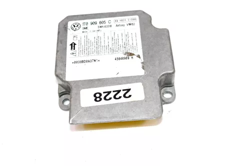 VW Touran Steuergerät Airbag Airbagsteuergerät 1T0909605C 09 H025 S1500 5WK43518