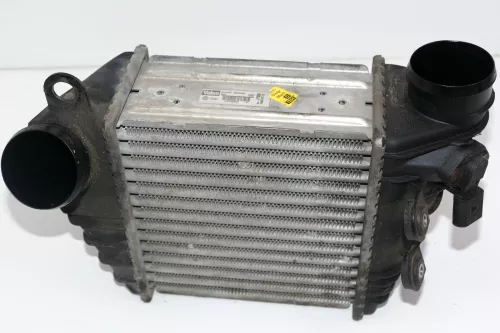 VW Golf 4 Audi A3 8L Ladeluftkühler Ladeluft Kühler -->1J0145803F/G (102568)