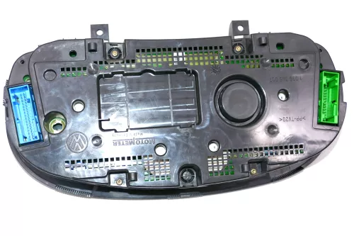 VW Golf 4 Tacho Tachometer Kombiinstrument 231 000km 1J0919880D SDI Diesel (102671)