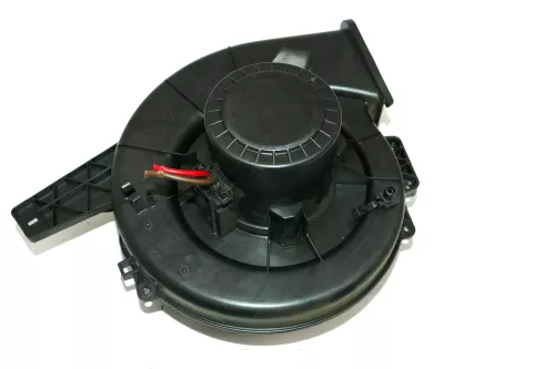 VW Polo 9N 9N3 Lüfter Lüftermotor Motor Heizung Innen 6Q1820015C 6Q1819015G