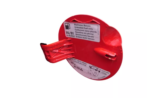 VW Polo 6N2 6N Tankdeckel Deckel Tank Tankverschluß rot LP3G Tankklappe (102957)