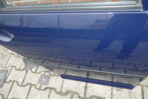 VW Golf 4 Bora Tür hinten rechts nur Kombi / Variant blau LA5G (102997)