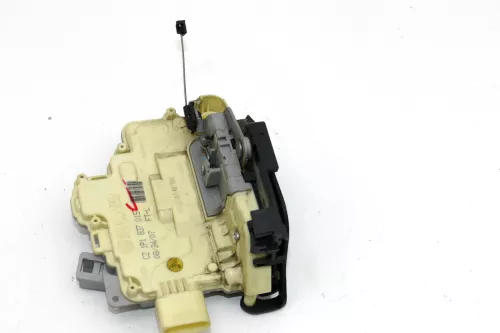 VW Eos 1F Stellmotor Tür Türschloß mit ZV vorne links 1P1837015