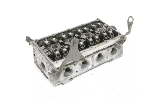 VW Golf 4 Bora Zylinderkopf Kopf Ventile 1,6 16V 77kw 105PS AZD/ATN/AUS/BUD/CGAG (103850)