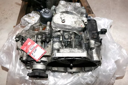 VW Passat 3C 2,0 TDI Getriebe Automatik 103kw 140PS HXS Gehäuseschaden Unfall (103930)