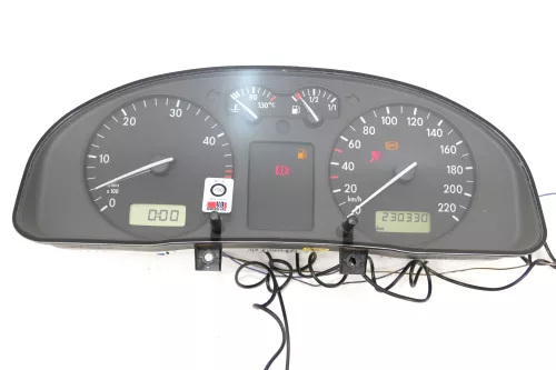 VW Passat 3B Tacho Tachometer Kombiinstrument 230.000km 09051969906 Diesel TDI