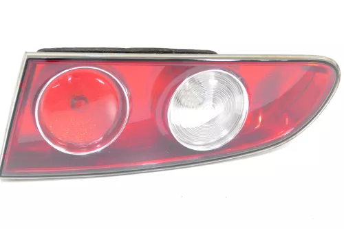 Seat Ibiza 6L Rücklicht hinten rechts innen Rückleuchte Heckleuchte Lampenträger