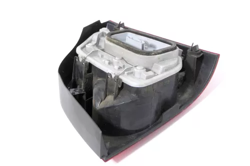 Polo 9N Rücklicht hinten links 6Q6945095B Rückleuchte Heckleuchte Lampenträger (104107)