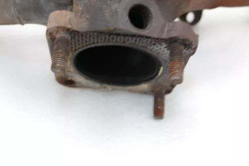 VW Golf 3 Vento Krümmer Abgaskrümmer 1,8 90PS 66kw ADZ Motor 051253033C ABS (104131)