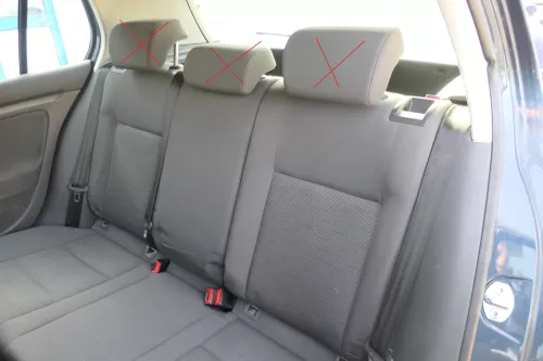 VW Golf 5 V Sitz Sitze hinten Rückbank Rücksitzbank Sitzfläche Lehne -OHNE KOPFS (104226)