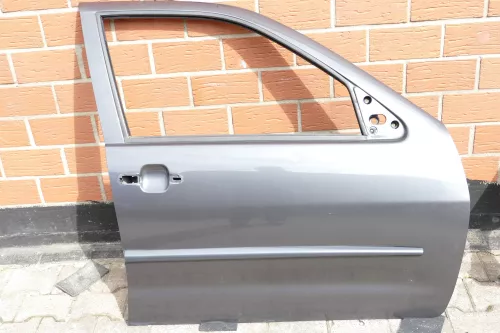 VW Polo Variant Kombi 6Kv oder Caddy 9Kv Tür vorne rechts grau  LS7P L57P