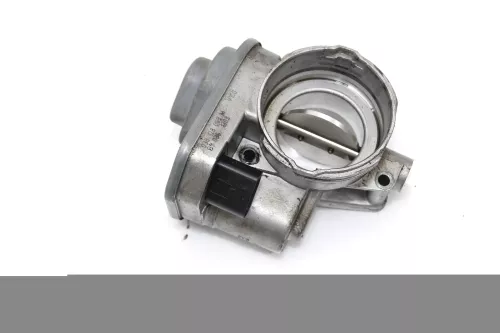 VW Touran Golf V Drosselklappe Reglerklappe 2.0 TDi 103kw BKD AZV 038128063M