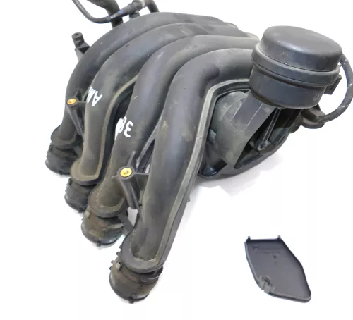 Passat 3B Audi A4 B5 Antriebseinheit Ansaugbrücke 06B133619B ANA101PS 1,6 74kw