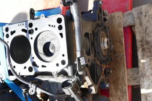 VW Golf 4 Bora Motor Block Motorblock 1,9 TDI 74kw 101PS 038103101AE AXR PD (105117)