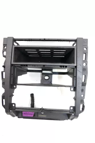 VW Golf 4 Bora Mittelkonsole Verkleidung um Radio schwarz 1J1858069F Rahmen