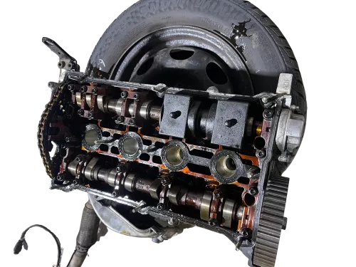 Audi A3 VW Golf 4 Zylinderkopf Kopf Nockenwellen 1,8 92kw 125PS 20V AGN/AGU (105510)