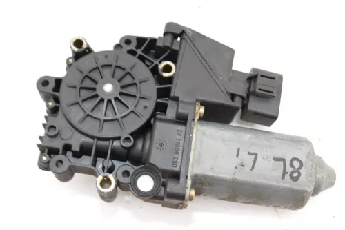 Audi A3 8L Fensterheber Motor vorne links 8L3959801 passt nur 2/3-Türer