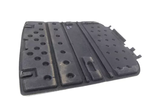 VW Polo 6KV Kombi Avant Verkleidung Abdeckung Kofferraum Teppich Boden (105956)