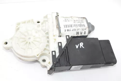 VW Golf 4 ektrischer Fensterheber Motor vorne rechts 1J3837730E 2/3-Türer