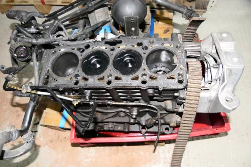 VW Golf 4 Bora Motor Block Motorblock 1,9 TDI 74kw 101PS 038103101aa ATD PD