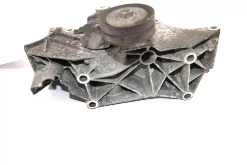 VW Golf 4 Bora Konsole Aggregateträger Halter Lichtmaschine 032145169Q 1,4 16V (106640)