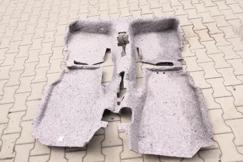 Polo 6R Dämmung unter Teppich Innenraumteppich Innen Bodenbelag Dämpfung