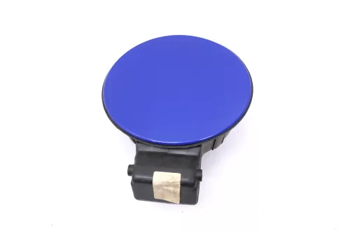VW Golf 4 Limousine Tankdeckel Deckel Tank Tankverschluß blau LW5Z