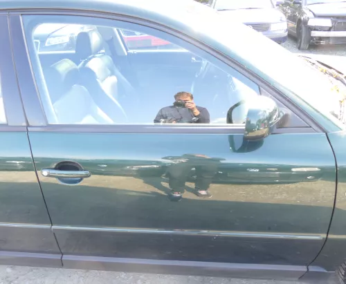 VW Passat 3B 3BG Kombi + Limo Tür vorne rechts Beifahrertür grün LC6N  107798