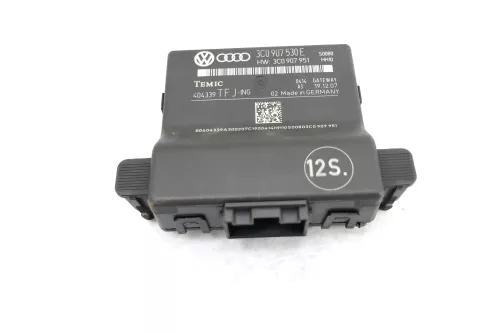 VW Passat 3C Steuergerät Diagnose Interface 3C0907530E 3C0907530C