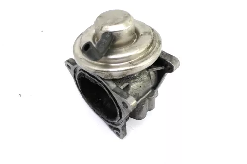 VW Polo 9N Golf 5 AGR Ventil 038131501AF TDI AXR BKD AZV BBY