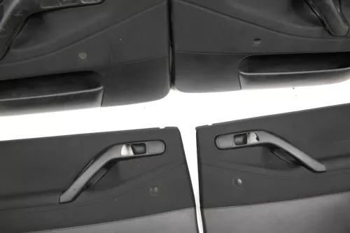 VW Passat 3A Variant Türverkleidung Verkleidung Tür vorne hinten links schwarz (108316)
