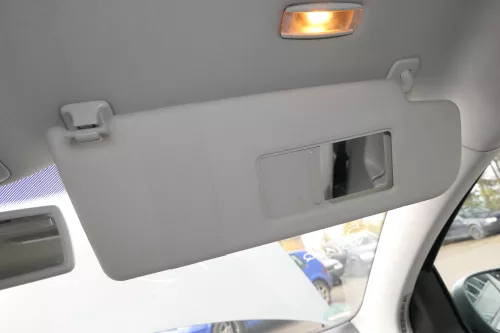 VW Golf 5 Plus Passat 3C Sonnenblenden Sonnenblende grau rechts 1K0857552K