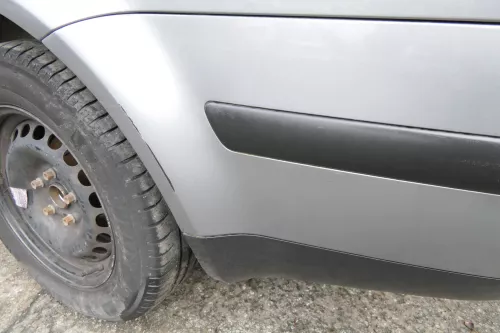 VW Passat 3BG 3B3 Limousine Stoßstange hinten Heckstoßstange grau LD7W silber (108585)