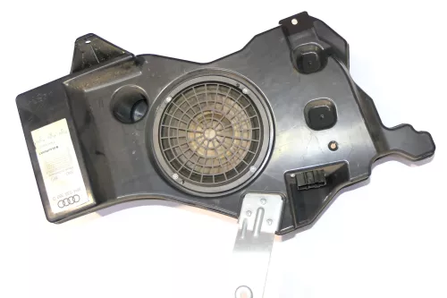 Audi A3 8P Subwoofer 8P4035382D Lautsprecher Bassbox Bose 4/5-Türer