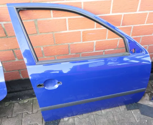 Skoda Octavia 1U Kombi + Limo Tür vorne rechts Beifahrertür L4652 LF5G blau