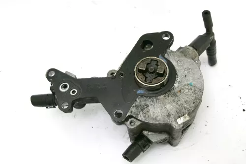 VW Golf 4 Bora A3 1,9 TDI Unterdruckpumpe Vakuumpumpe 038145209M BAY BLS BWB