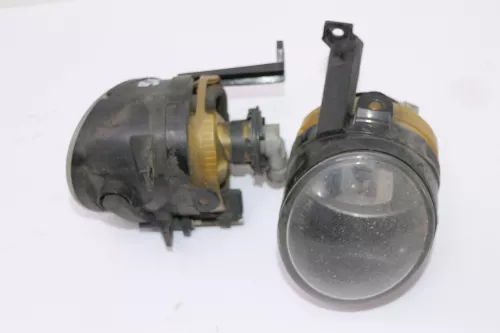 VW Golf 5M Plus Nebelscheinwerfer Nebelleuchte rechts und links
