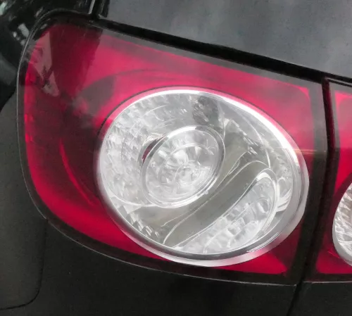 VW Golf Plus 5M Rücklicht hinten links außen Rückleuchte original 5M0945095N